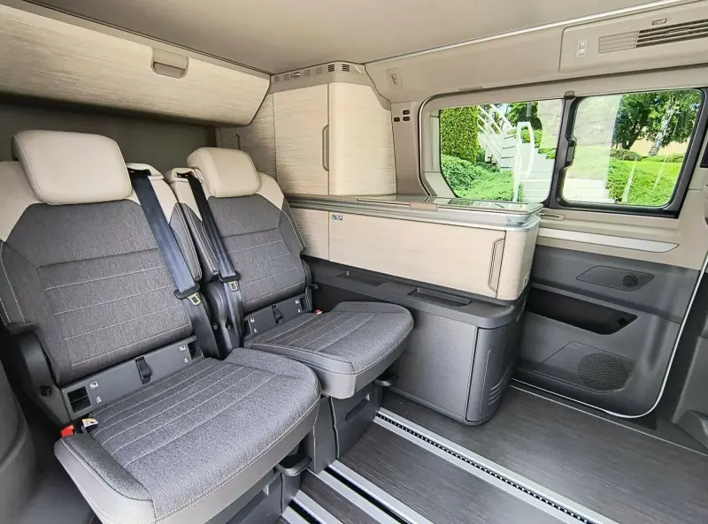VW California 7 Ocean Campervan - Romont, Schweiz