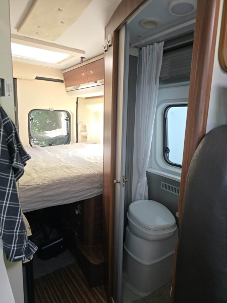 Adria Twin SP Bybobil - Farsta, Sverige
