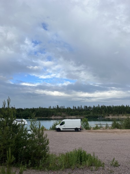Nissan Nv400 Campingbus - Espoo, Finnland