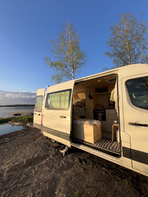 Nissan Nv400 Campingbus - Espoo, Finnland