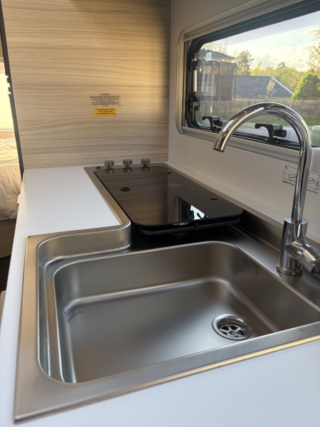 Adria Altea 542 PK Matkailuvaunu - Vallentuna, Ruotsi