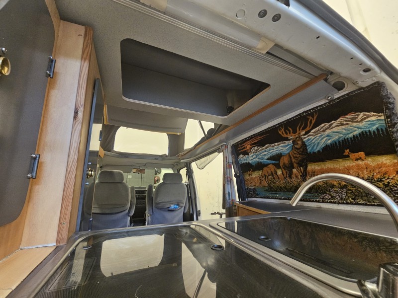 VW Transporter multivan Westfalia Retkeilyauto - Vallset, Norja