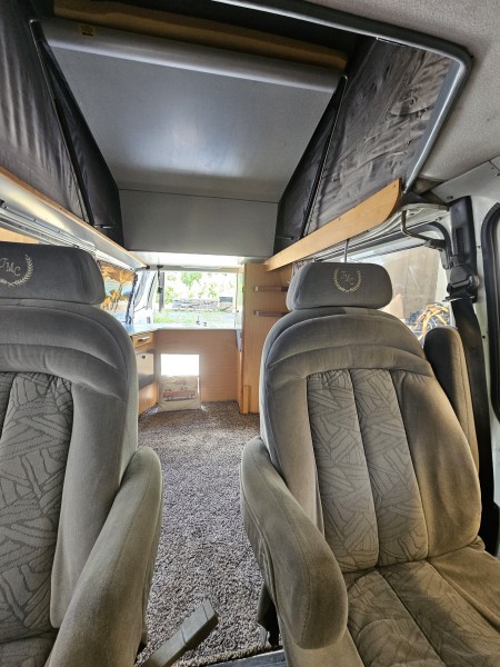 VW Transporter multivan Westfalia Retkeilyauto - Vallset, Norja