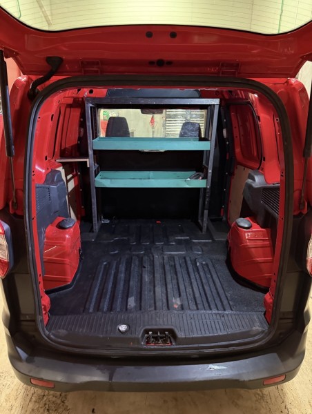 Ford Transit Courier Van - Oslo, Norvège