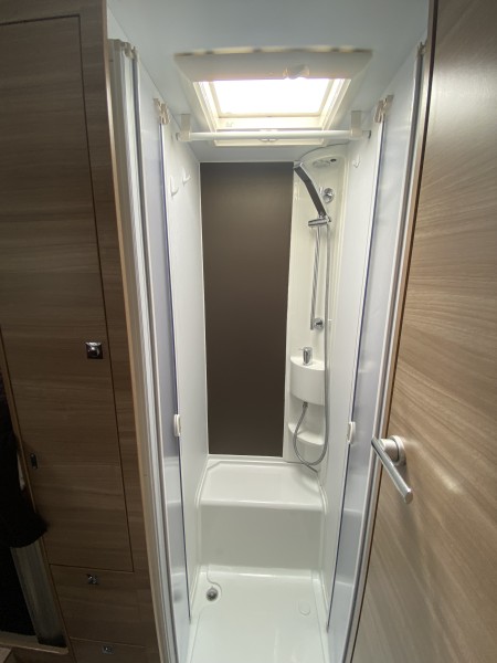 Adria Adria Coral Axess 670SL Motorhome - Etnedal, Norway