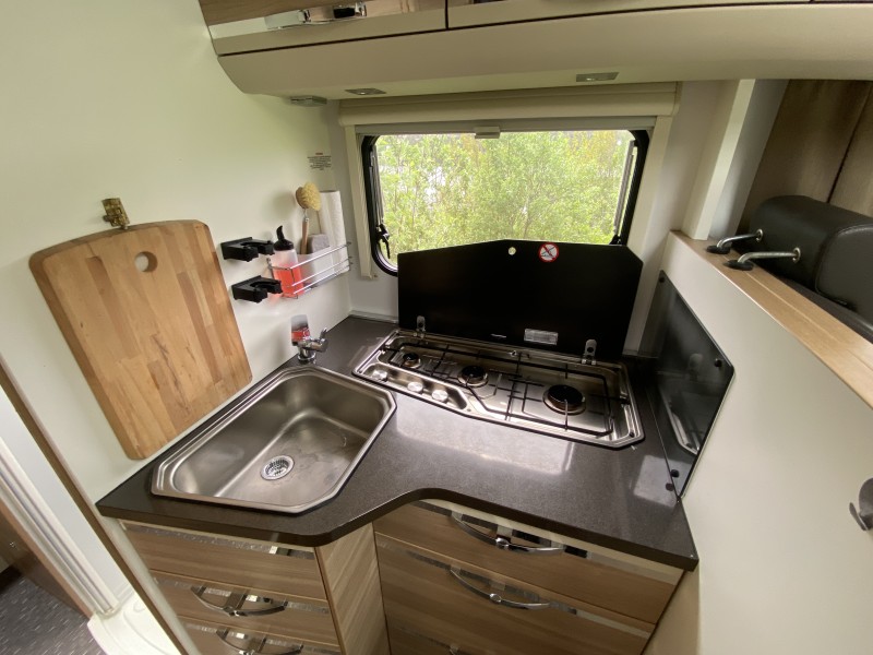 Adria Adria Coral Axess 670SL Motorhome - Etnedal, Norway