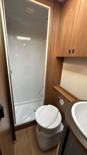 Kabe TM 700 LXL Camping-car - Jävrebyn, Suède