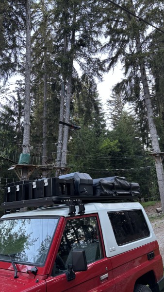 Toyota land cruiser Campingbus - Crans-Montana, Schweiz