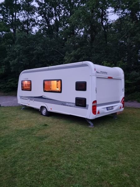 Hobby Kmfe 560 deluxe Husvagn - Linköping, Sverige