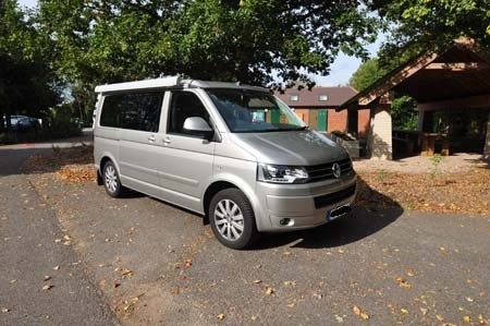 Volkswagen California Campervan, 2.5 TDI Campingbus - Rönninge, Schweden