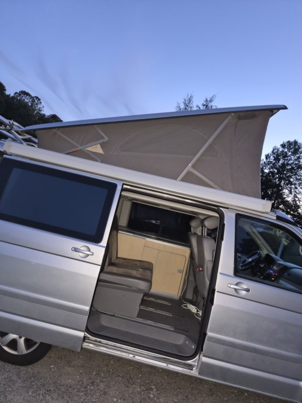 Volkswagen California Campervan, 2.5 TDI Campingbus - Rönninge, Schweden