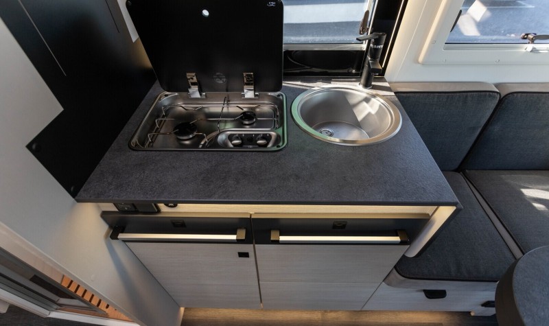 Challenger 328 GRAPHITE ULTIMATE Wohnmobil - Tuusula, Finnland
