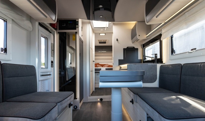Challenger 328 GRAPHITE ULTIMATE Wohnmobil - Tuusula, Finnland