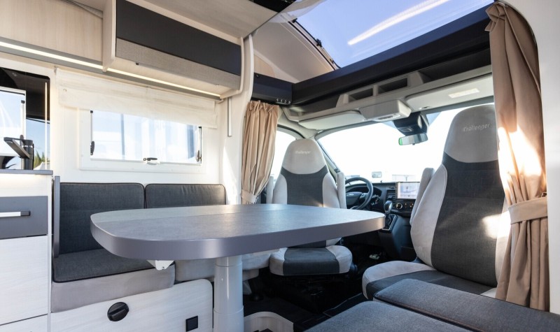 Challenger 328 GRAPHITE ULTIMATE Wohnmobil - Tuusula, Finnland
