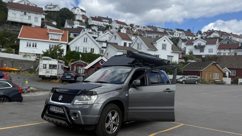 Suzuki Grand Vitara Campingbus - Oslo, Norwegen