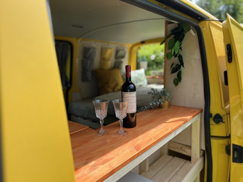 Volkswagen T5 Retkeilyauto - Aachen, Saksa
