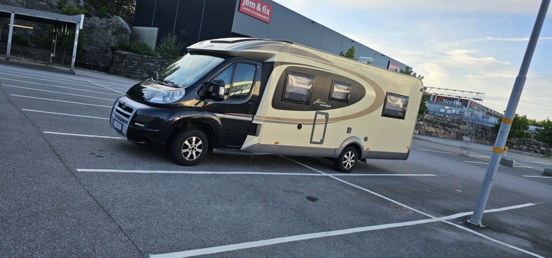 Bürstner T660 Matkailuauto - Nærbø, Norja