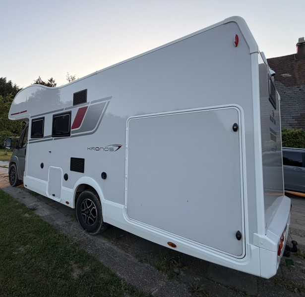 Fiat Roller Team Kronos 290M Camping-car - Oschwand, Suisse