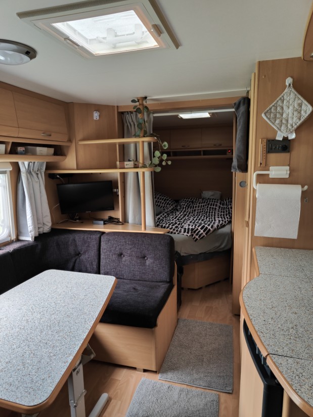 Dethleffs Camper Matkailuvaunu - Kajaani, Suomi