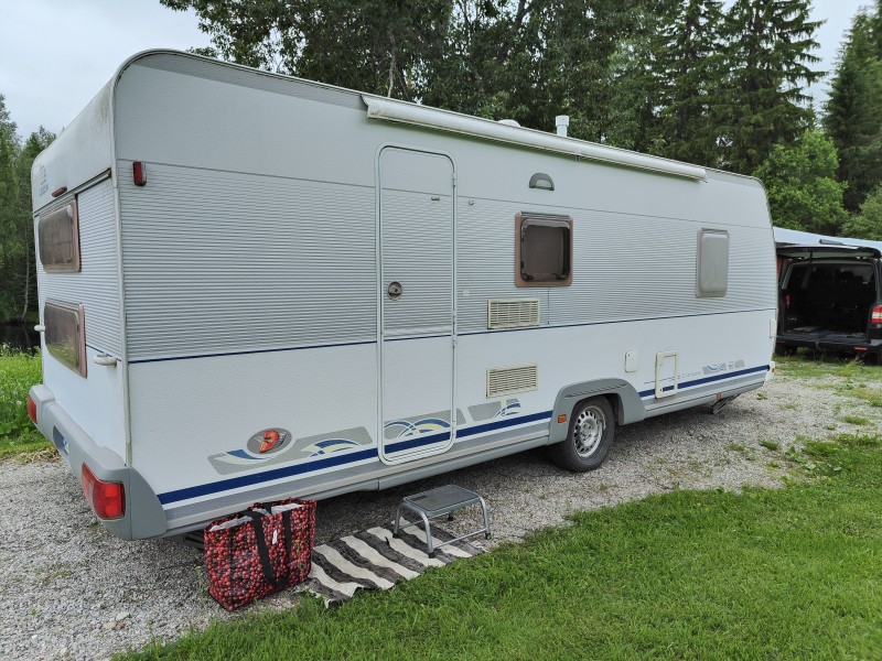 Dethleffs Camper Matkailuvaunu - Kajaani, Suomi