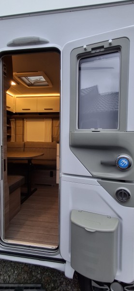 Knaus 450 FU Sport Silver Selection Wohnwagen - Kallinge, Schweden