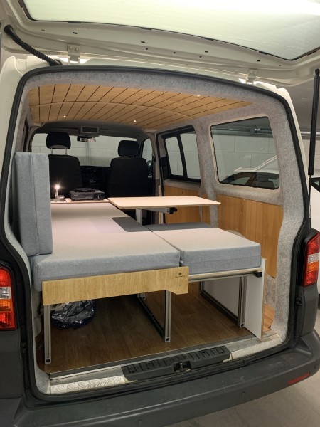   Campingbus - Zug, Schweiz