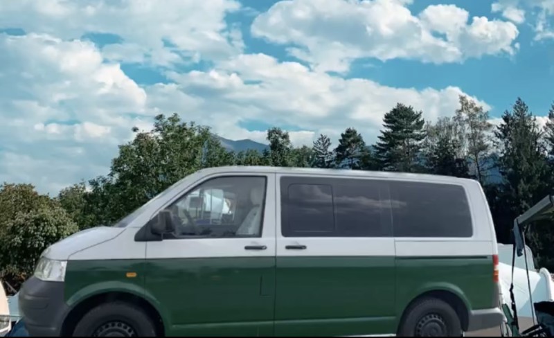   Campingbus - Zug, Schweiz