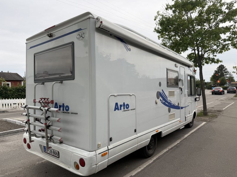 Niesmann + Bischoff Arto Camping-car - Fjelstervang, Danemark