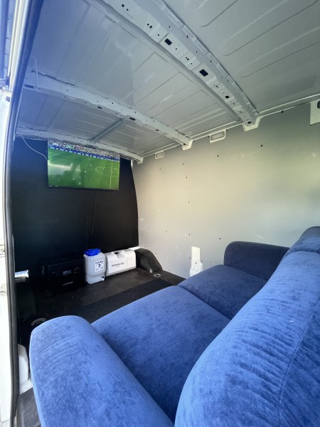 Maxus Deliver 9 diesel Campingbus - Oulu, Finnland