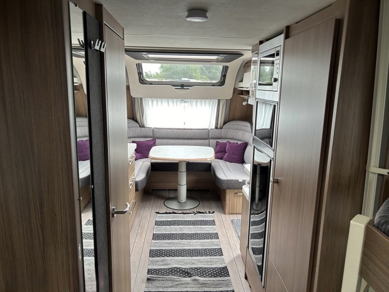 Knaus 590 UK Caravan - Bräkne-Hoby, Sweden
