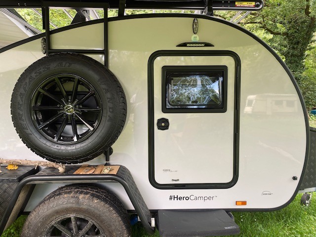Hero Camper Livingstone Campingbus - Köln, Deutschland