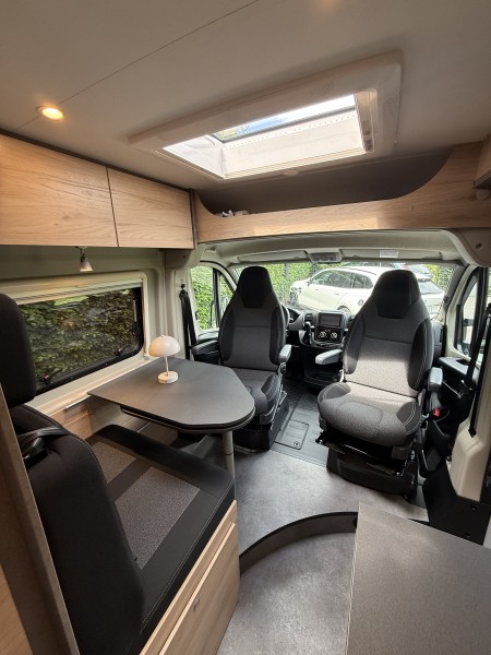 Dethleffs 600 DS Wohnmobil - Hjärnarp, Schweden