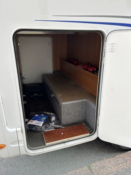 Dethleffs Glober A 588 Wohnmobil - Espoo, Finnland