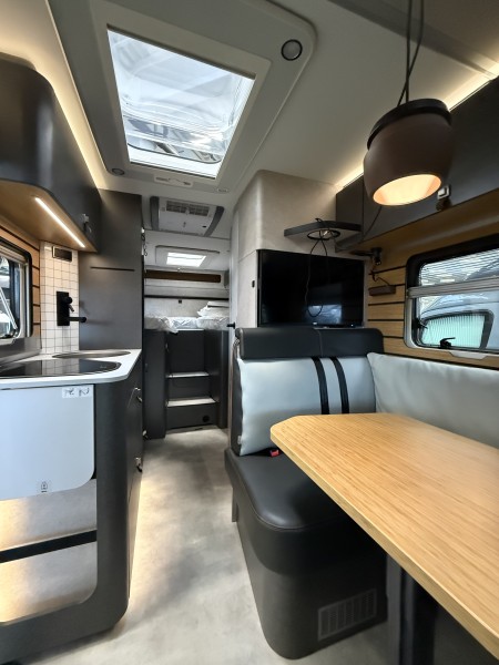 Mercedes Hymer MLT 580 Camping-car - Wiernsheim, Allemagne