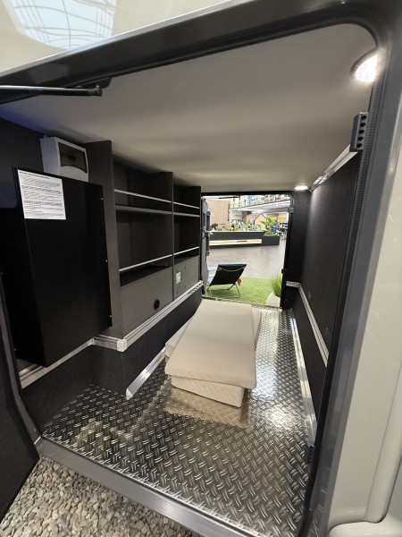 Mercedes Hymer MLT 580 Camping-car - Wiernsheim, Allemagne