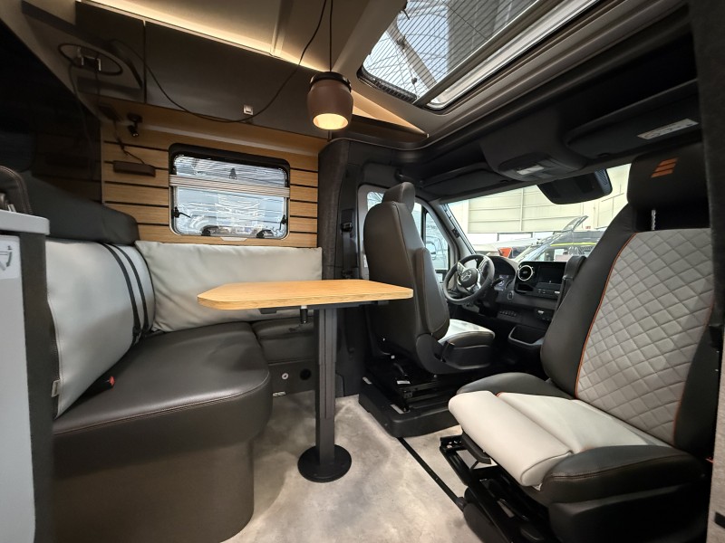 Mercedes Hymer MLT 580 Camping-car - Wiernsheim, Allemagne