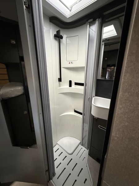Mercedes Hymer MLT 580 Camping-car - Wiernsheim, Allemagne