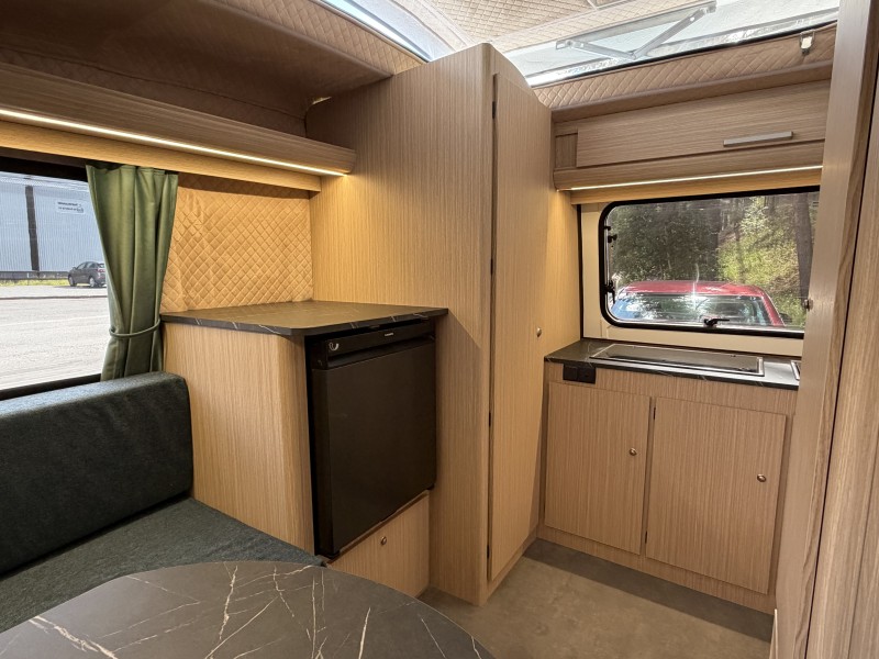 Niewiadow N126ET Caravan - Hämeenlinna, Finland