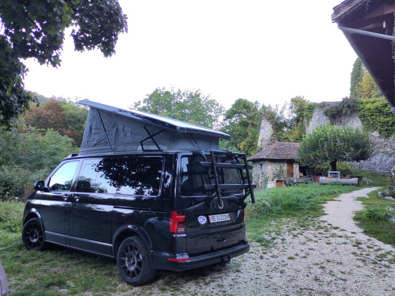 VW T6.1 Campingbus - Unterseen, Schweiz