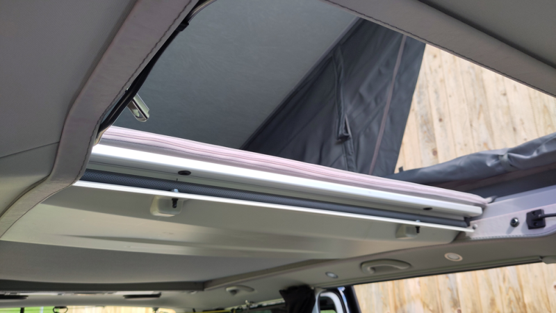 VW T6.1 Campingbus - Unterseen, Schweiz