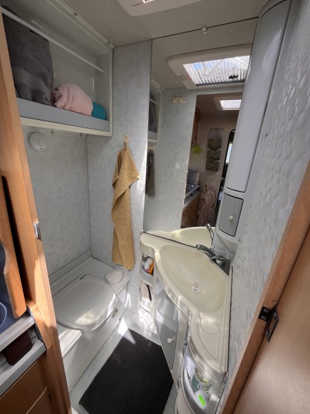 Adria 430ph Husvagn - Tårnby, Danmark