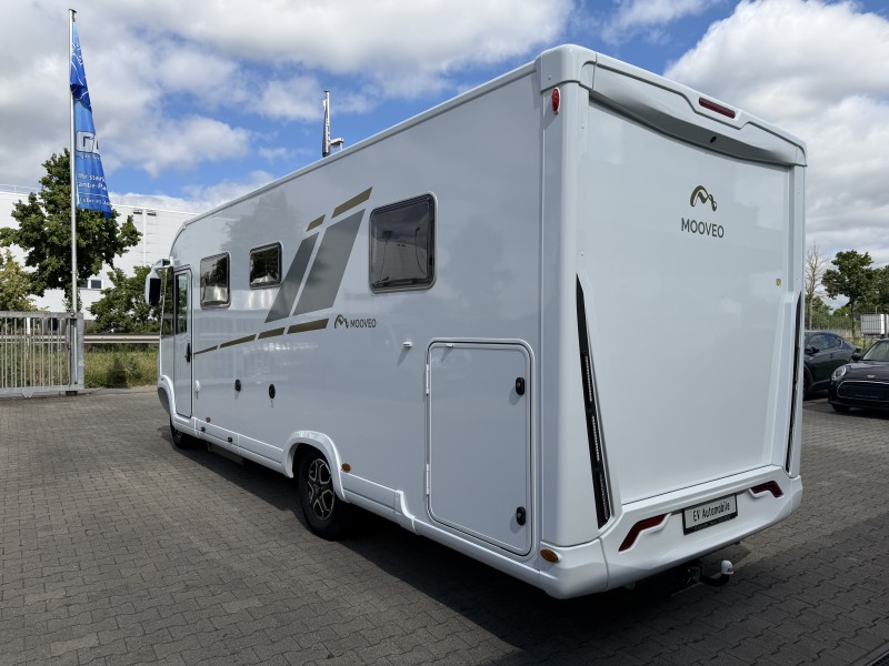   Wohnmobil - Worms, Deutschland