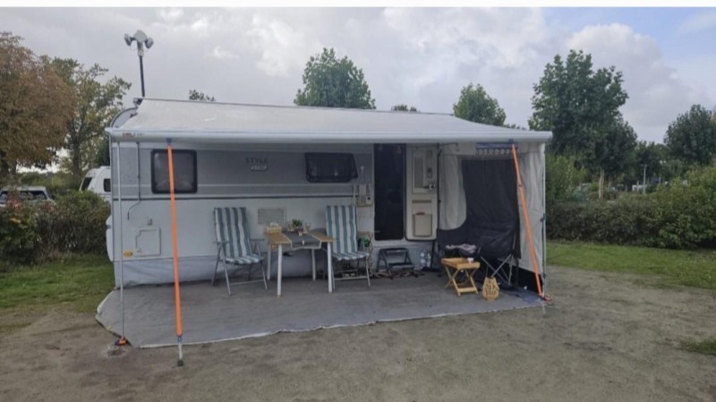 LMC Style 540k Wohnwagen - Altdorf, Schweiz