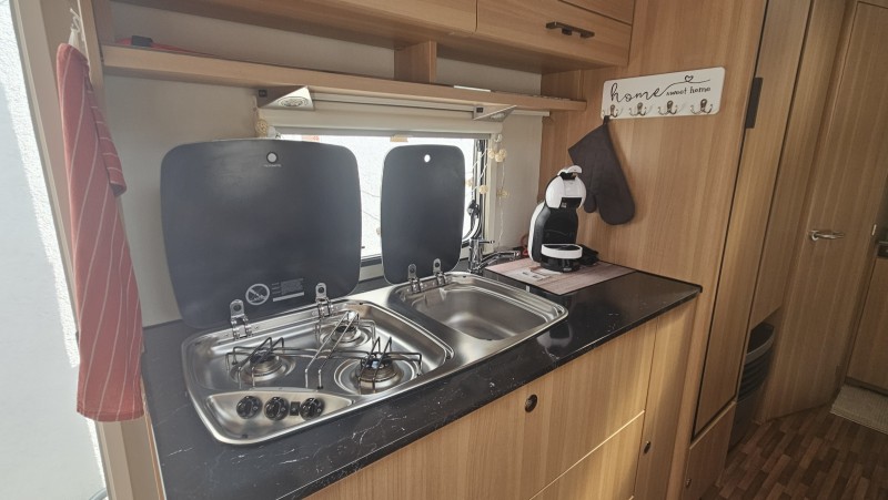 LMC Style 540k Caravane - Altdorf, Suisse