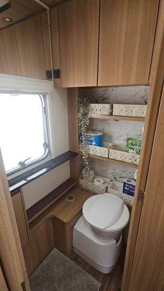 LMC Style 540k Caravane - Altdorf, Suisse
