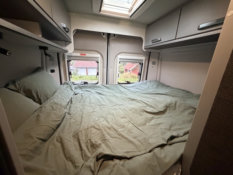 Weinsberg Cara tour/cara bus Van - Tenhult, Suède