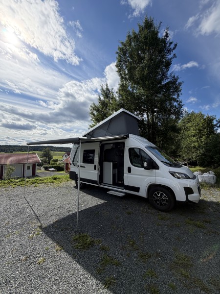 Weinsberg Cara tour/cara bus Van - Tenhult, Suède