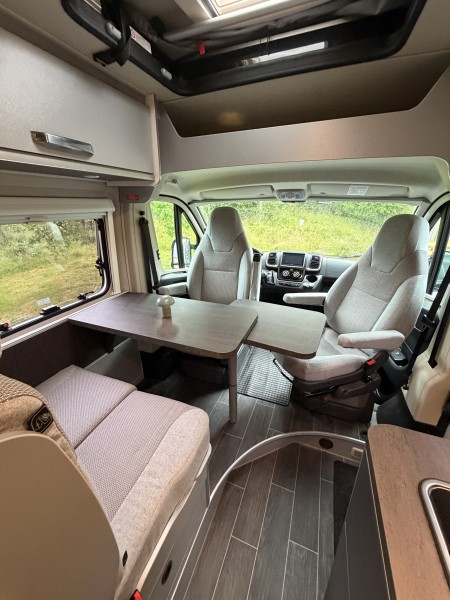 Weinsberg Cara tour/cara bus Van - Tenhult, Suède