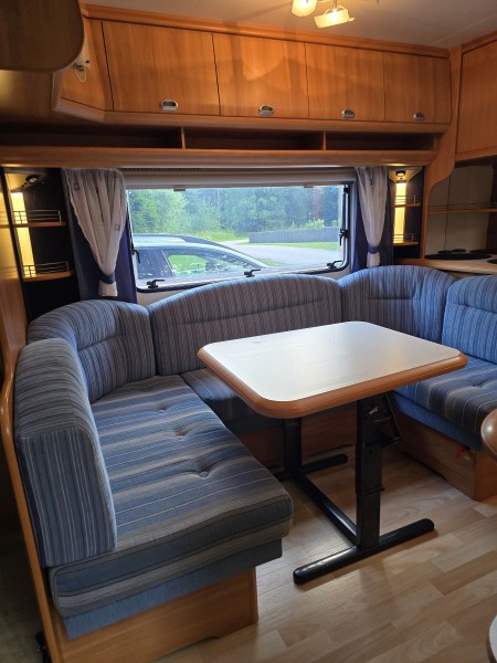 Hobby 560 kmfe easy Wohnwagen - Norberg, Schweden