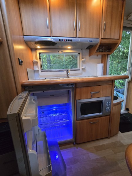 Hobby 560 kmfe easy Wohnwagen - Norberg, Schweden